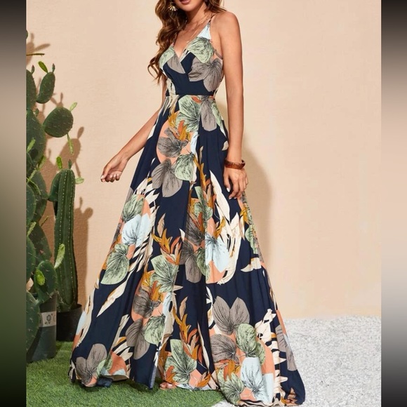 Boho Floral Tropical Print Slit Criss Cross Back Maxi Dress - Picture 4 of 5
